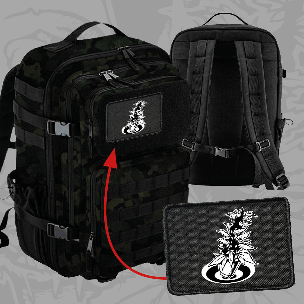 Batoh s vyměnitelnými patchemi 35L